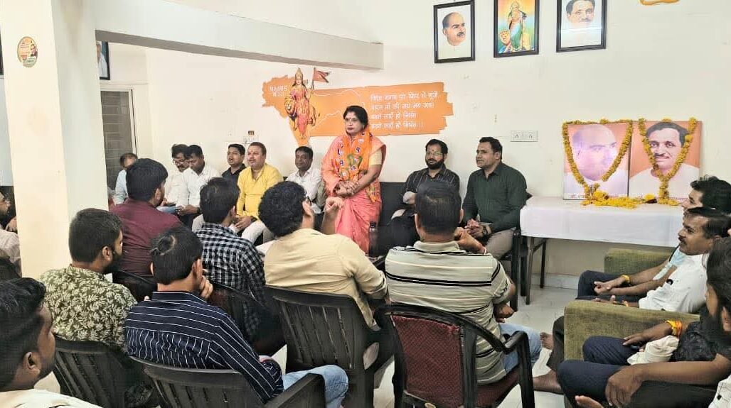 BJP meeting decides on public welfare programmes to mark 12 years of Modi's tenure