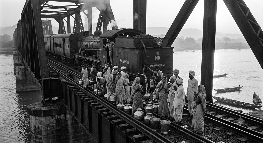 Narmadapuram Diary: The 'water train' still passes through the station of memories.