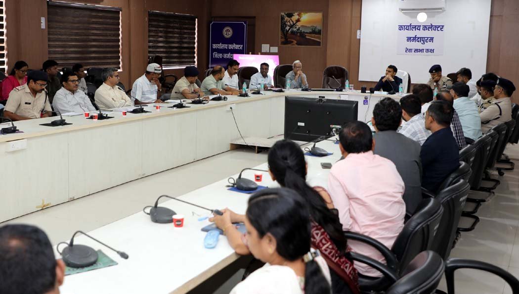 Anti-drug campaigns to be conducted in schools and colleges; close watch to be kept on medical stores.