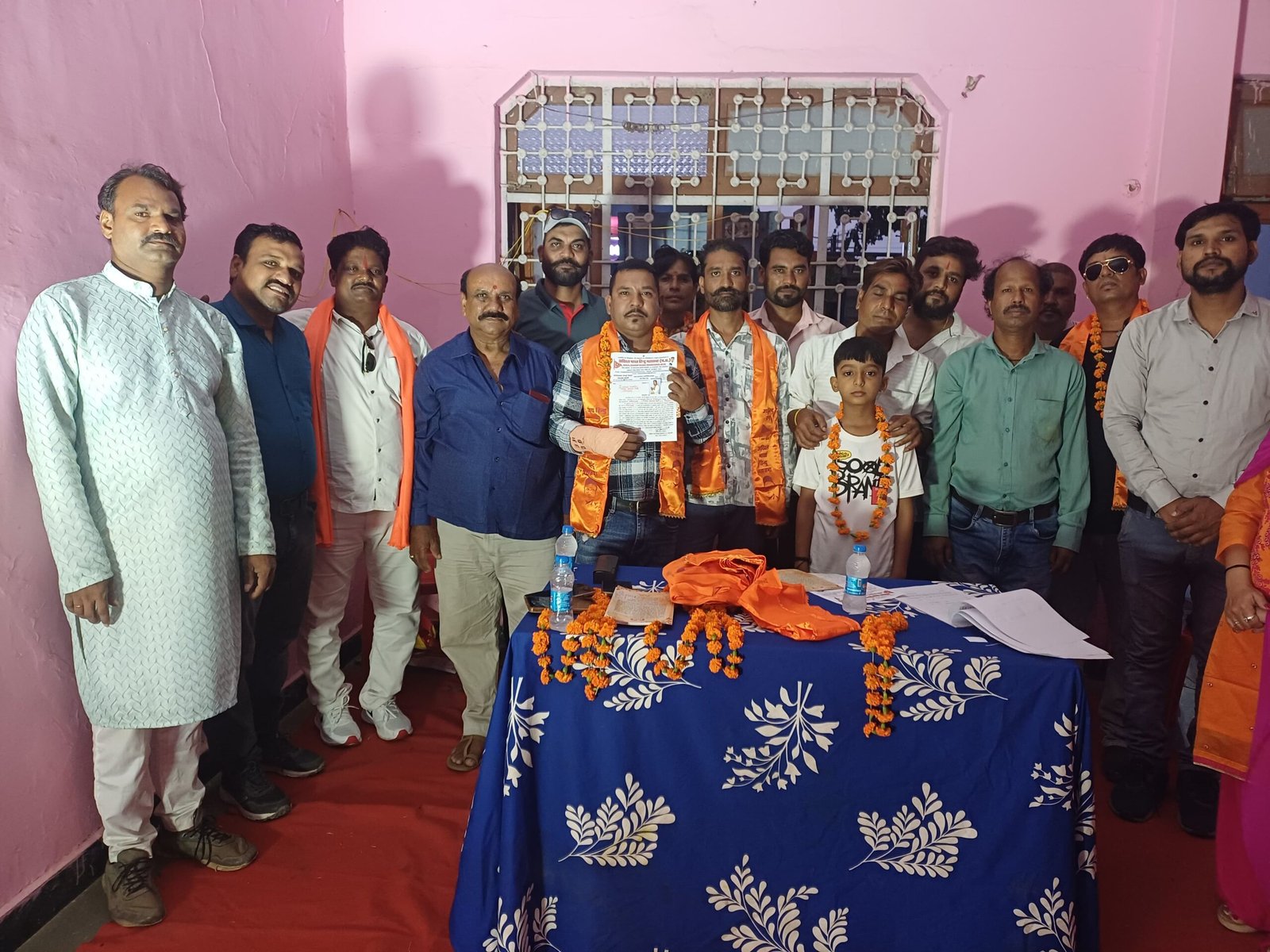 Organization expansion and new appointments at the Hindu Mahasabha meeting.