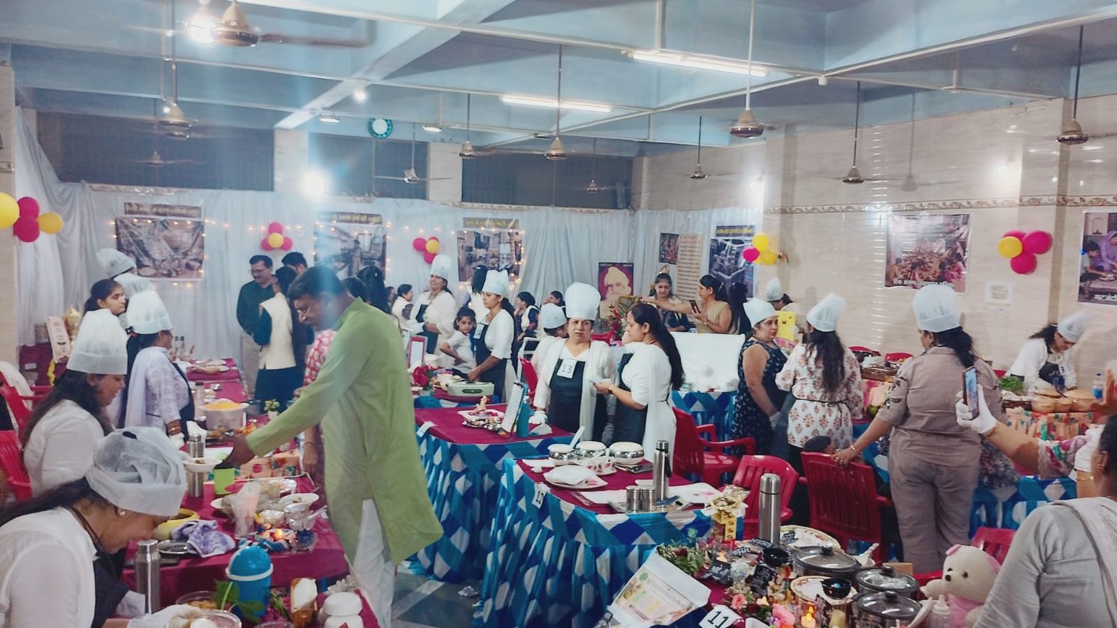25 participants showcased their skills in a Sindhi dish cooking competition; winners will be felicitated in Bhopal on July 26.