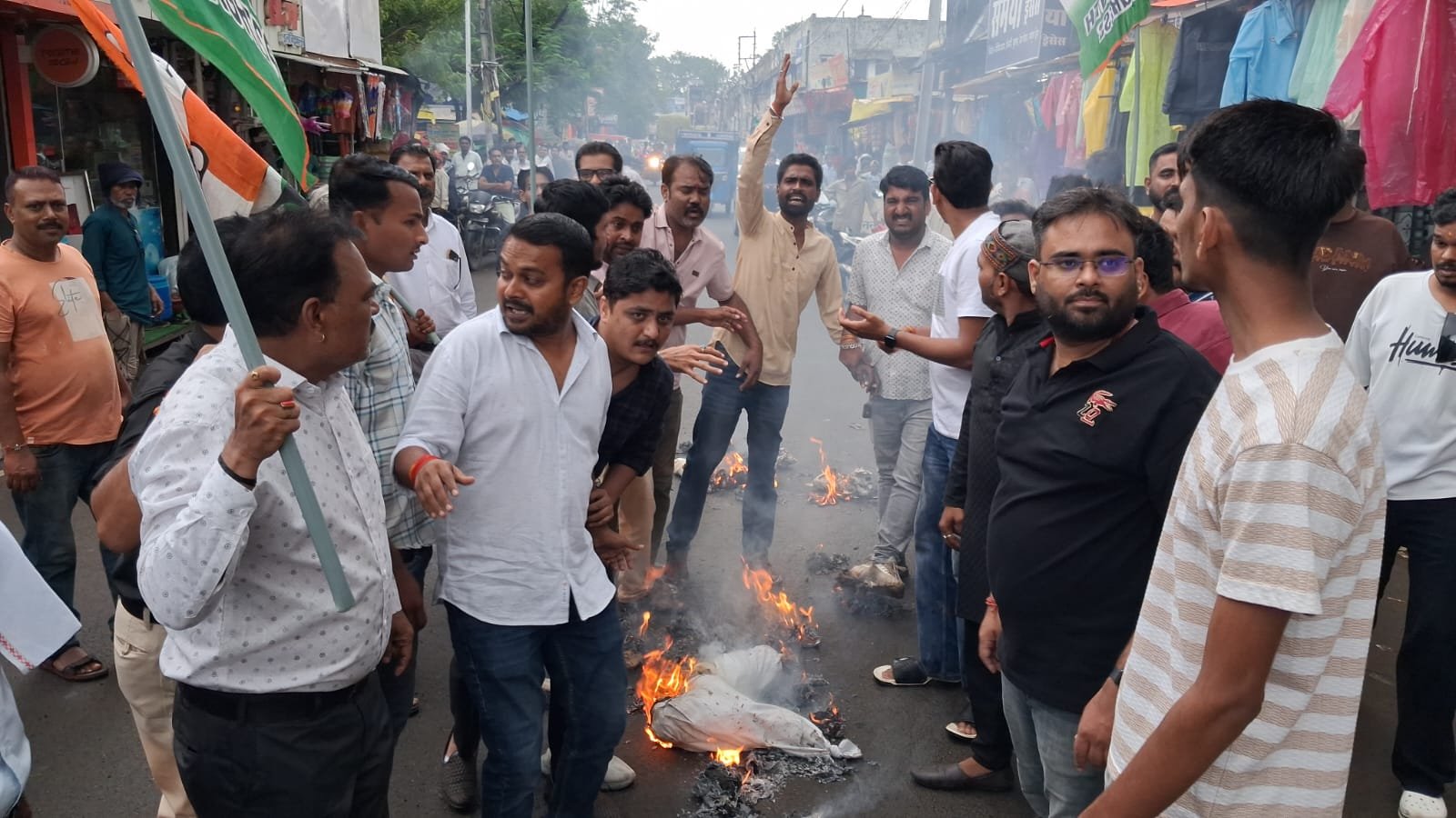Youth Congress erupts in anger over NEET irregularities: Evades police to burn PM's effigy.