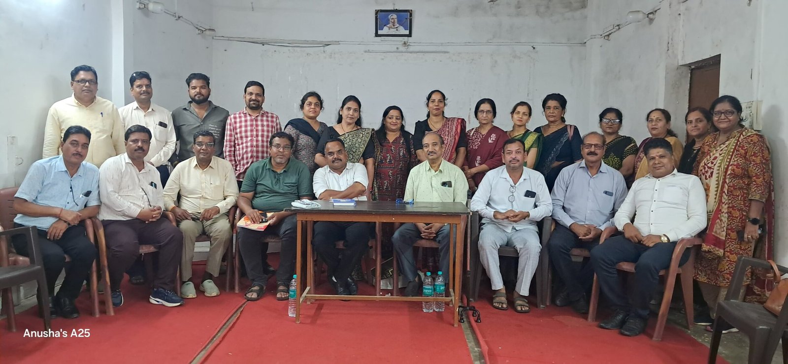Strategy for honoring teachers formulated at a key meeting of the Private Schools Association.