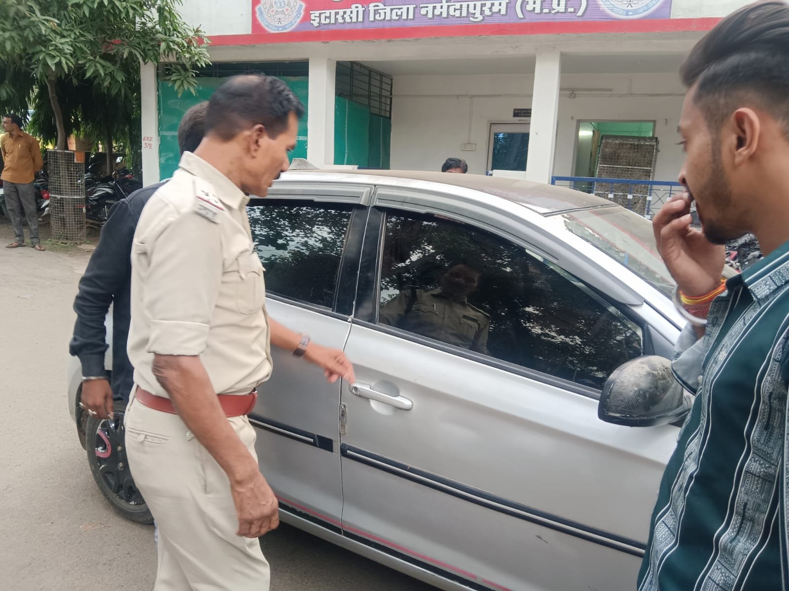 Major police crackdown: Challans issued to 60 vehicles and ₹36,500 in fines collected over five days.